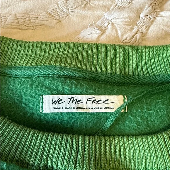 FREE PEOPLE COZY CAMDEN SWEATSHIRT - Picture 6 of 8